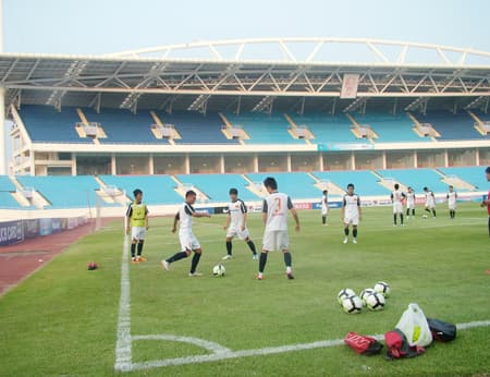 HLV Falko Götz lựa chọn 27 cầu thủ chuẩn bị cho SEA Games 26