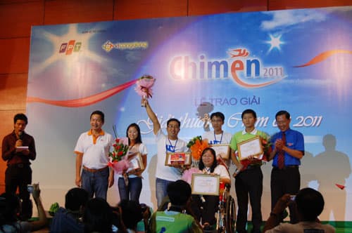 Tôn vinh những cá nhân và tổ chức hoạt động vì cộng đồng