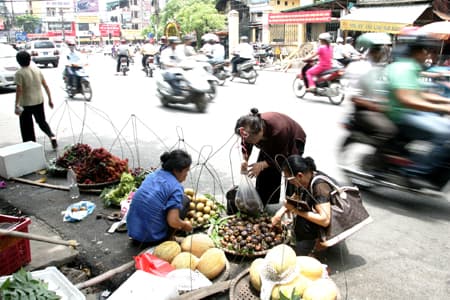 Luật An toàn thực phẩm chờ… hướng dẫn
