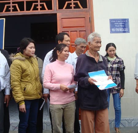 Chăm lo Tết cho người nghèo ở Phú Yên