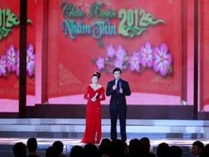 Ăn Tết và đón xuân qua truyền hình với nhiều thú vị