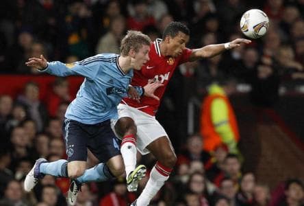 Thua Ajax, MU vẫn vào tứ kết Europa League