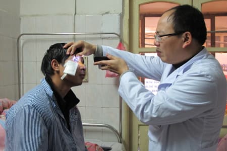 Tết Nhâm Thìn cấp cứu tai nạn do pháo tăng gấp đôi
