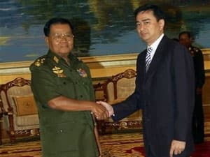 Thủ tướng Thái Lan đi thăm chính thức Myanmar
