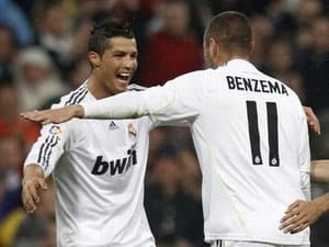 Bernabeu không còn chỗ trống cho Wayne Rooney