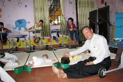 Một tấm lòng nối vạn tấm lòng