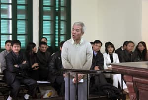 13 năm tù cho kẻ lừa đảo bán đất