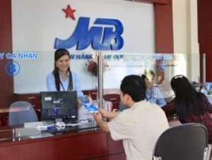 Khai trương chi nhánh tại Lào