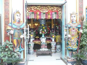Phải giải quyết dứt điểm tình trạng lấn chiếm di tích đền An Thọ (Hồ Tây)