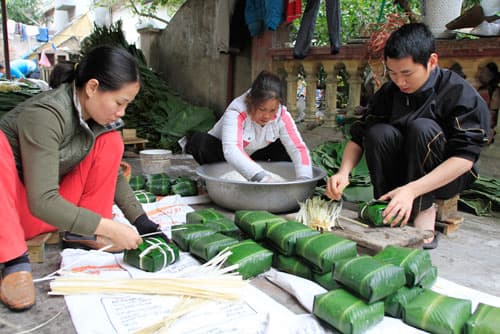 Rộn ràng không khí Tết làng bánh chưng Tranh Khúc