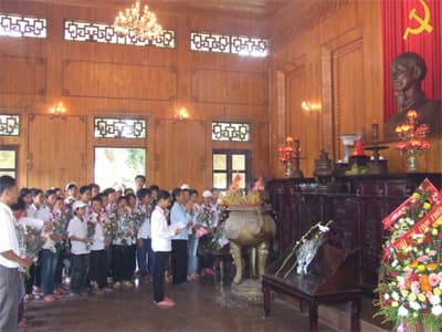 Đạo đức Hồ Chí Minh - nền móng của công tác xây dựng Đảng (Bài 1)
