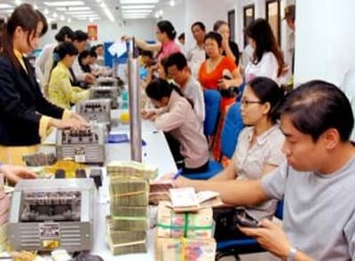 Tái cơ cấu ngân hàng: Thận trọng!