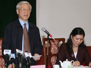 Gắn phong trào phụ nữ với thực hiện các mục tiêu, nhiệm vụ chung của đất nước