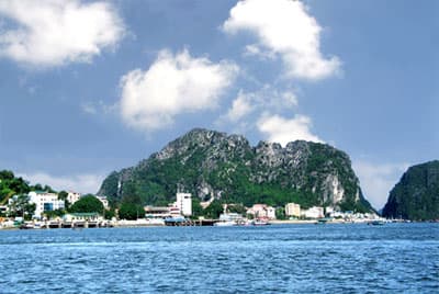 Muôn thuở trời Nam, non sông bền vững