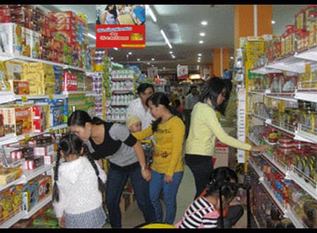 Hàng Việt thống lĩnh thị trường Tết