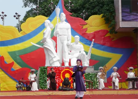 Tôn tạo, giữ gìn cho muôn đời sau