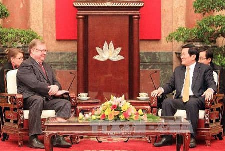 Chủ tịch nước Trương Tấn Sang tiếp Chủ tịch Kiểm toán Nhà nước LB Nga