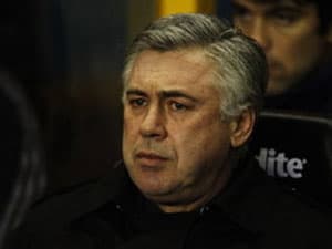 Ancelotti đã "đầu hàng" trong cuộc đua tới ngôi vô địch?