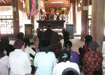 Hướng thiện và mê tín, đừng nhầm!
