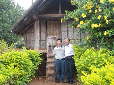 Trăn trở nhà dài Ê Đê