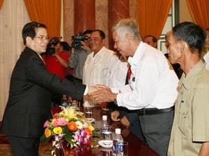 Đảng, Nhà nước và nhân dân mãi mãi trân trọng những cống hiến, hy sinh  của những người có công với nước