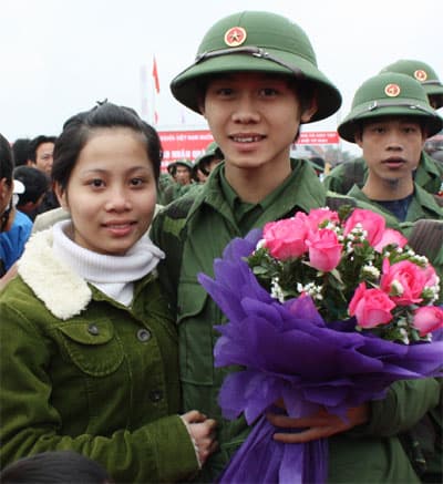 Mở cửa với “thế giới phẳng”