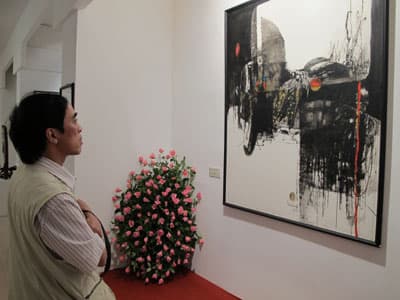 Cách mạng Việt Nam trong tranh hoạ sỹ Lê Bá Đảng