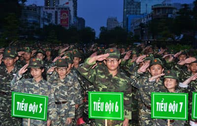 Xuất quân chương trình Học kỳ Quân đội khóa 1 năm 2011