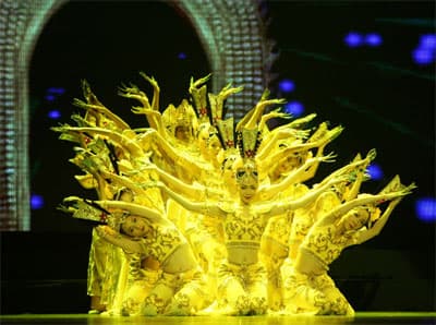 "Đau" đâu "chữa" đó!