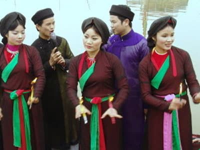 “Cần sớm ban hành quy định về chế độ đãi ngộ các nghệ nhân dân gian”