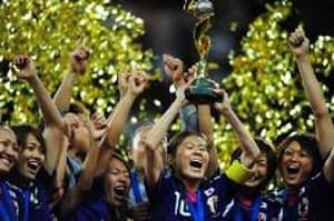 Người Nhật hân hoan với chiến thắng ở World Cup 2011