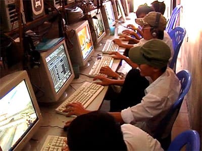 Sới bạc ảo, mất tiền thật