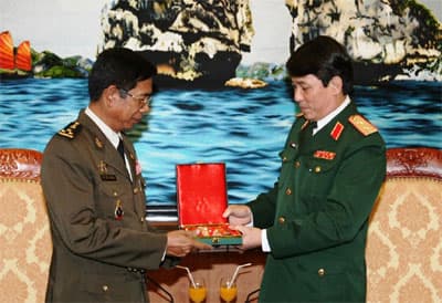 Lãnh đạo Tổng cục Chính trị tiếp Viện trưởng Viện Kiểm sát quân sự Cam-pu-chia