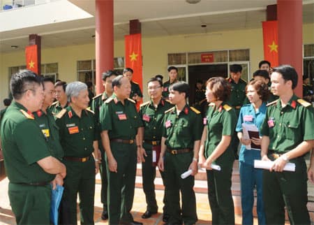 Chiến sĩ xung kích trên mặt trận tư tưởng