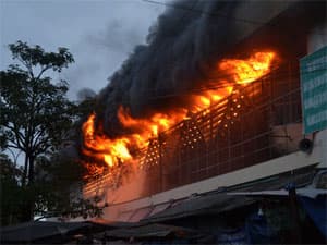 Mỗi hộ tiểu thương được hỗ trợ 14 triệu đồng