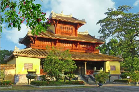 Hiển Lâm Các, biểu tượng của Hoàng thành Huế