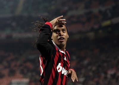 Ngược dòng ngoạn mục, Milan vượt ải Roma