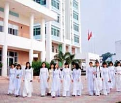 Cần công khai kết quả