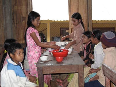 Dân không đói