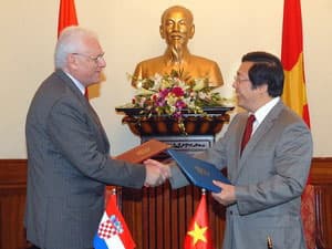Việt Nam- Croatia miễn thị thực cho hộ chiếu ngoại giao