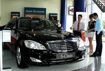 Tăng thuế nhập khẩu ô tô?