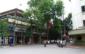 Phố Hàng Cót