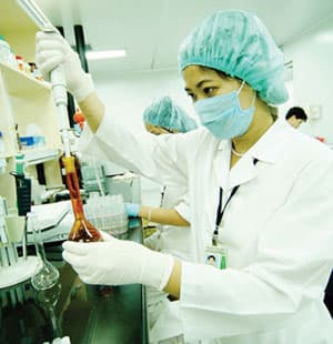 “Cởi trói” cho vaccine?