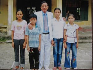 Tiến sĩ về làng dạy học