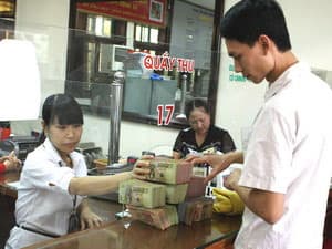 Lãi suất cơ bản bằng VND tiếp tục ở mức 8%
