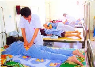 Điều trị bệnh  sốt xuất huyết bằng  y học cổ truyền