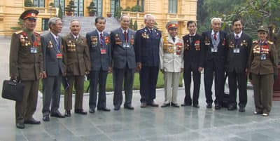 Là tấm gương sáng cho thế hệ sau
