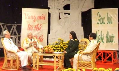 Giao lưu nghệ thuật Vang mãi lời thề quyết tử: Xúc động và ý nghĩa