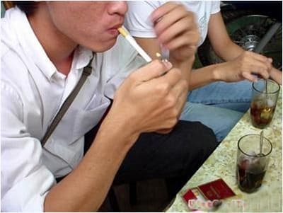 Việt Nam có tỷ lệ nam giới hút thuốc lá cao