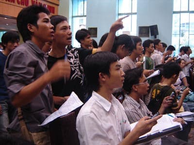 “Lội ngược dòng” ngoạn mục